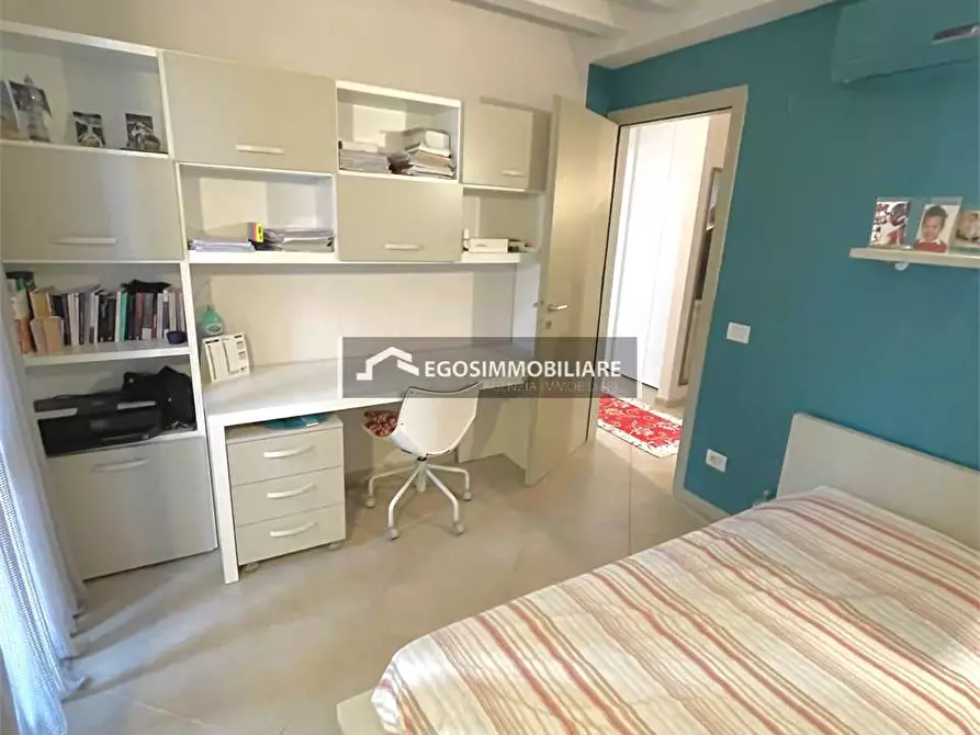 Immagine 19 di Appartamento in affitto  in Via Mezzocolle a Desenzano Del Garda