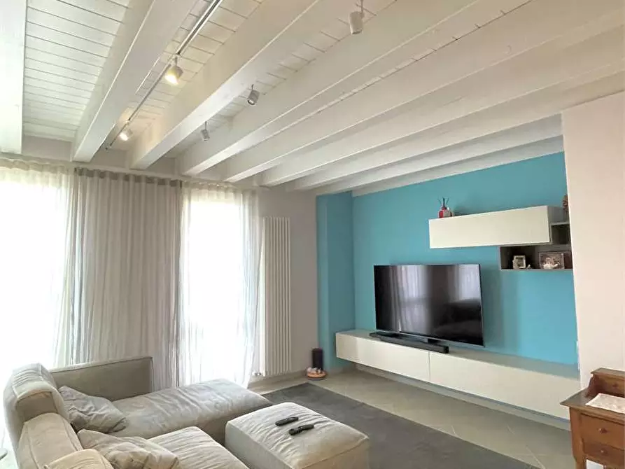 Immagine 7 di Appartamento in affitto  in Via Mezzocolle a Desenzano Del Garda