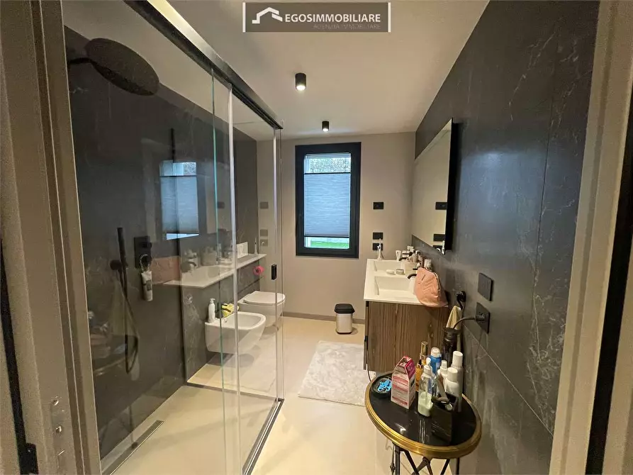 Immagine 16 di Appartamento in affitto  in via Guglielmo Marconi 133 a Desenzano Del Garda