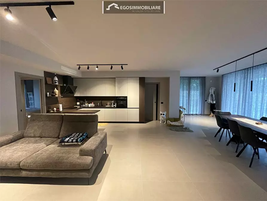 Immagine 18 di Appartamento in affitto  in via Guglielmo Marconi 133 a Desenzano Del Garda