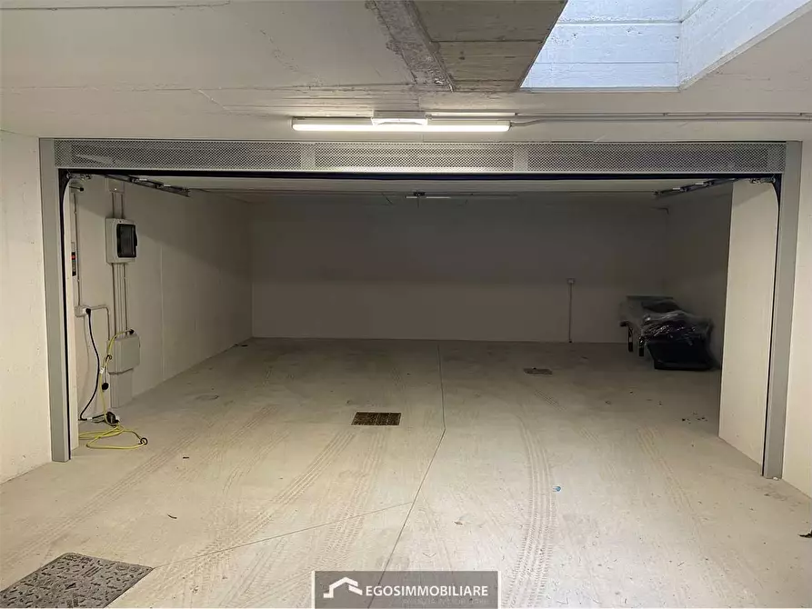 Immagine 19 di Appartamento in affitto  in via Guglielmo Marconi 133 a Desenzano Del Garda