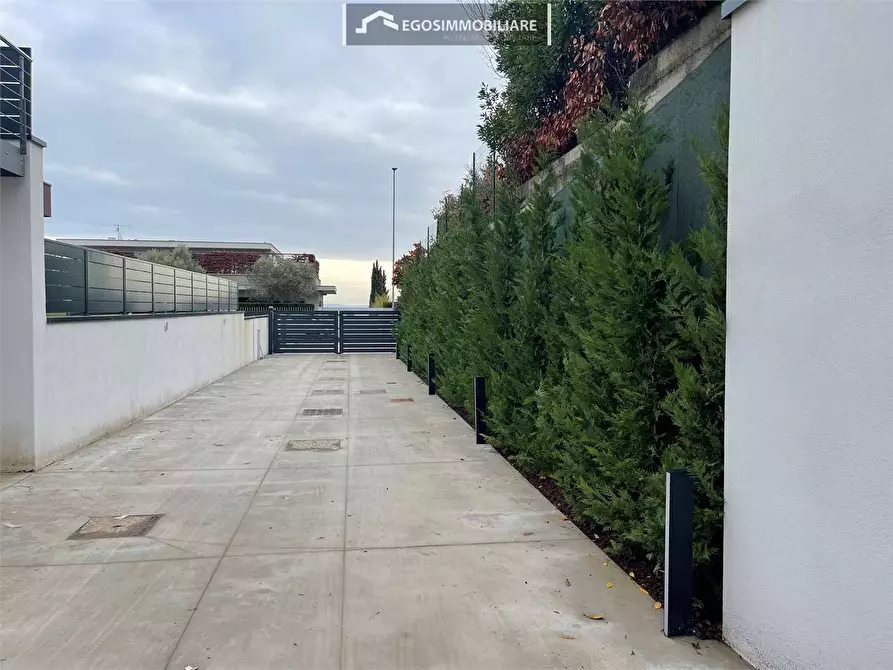 Immagine 21 di Appartamento in affitto  in via Guglielmo Marconi 133 a Desenzano Del Garda