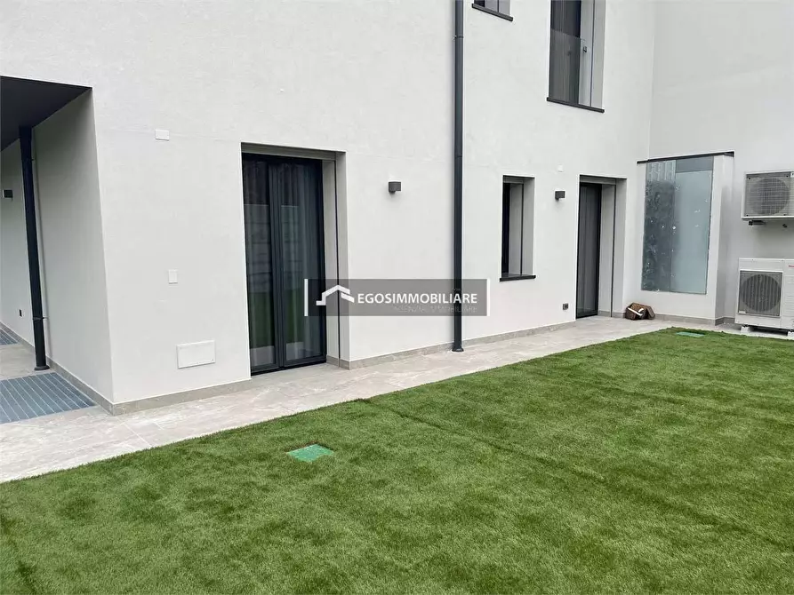 Immagine 29 di Appartamento in affitto  in via Guglielmo Marconi 133 a Desenzano Del Garda