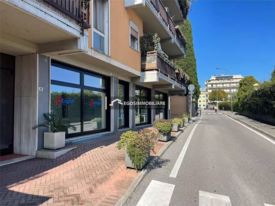 Immagine 1 di Ufficio in affitto  in Via Scavi Romani  29 a Desenzano Del Garda