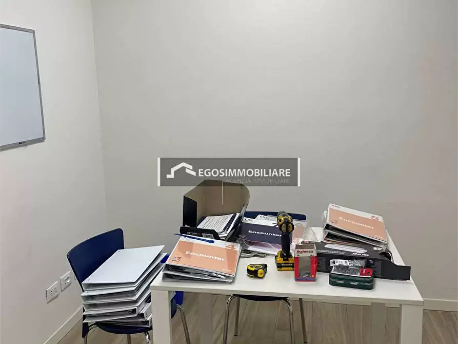 Immagine 21 di Ufficio in affitto  in Via Scavi Romani  29 a Desenzano Del Garda