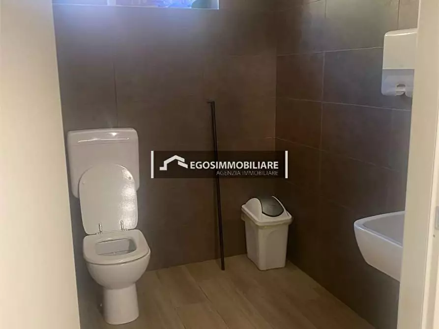 Immagine 28 di Ufficio in affitto  in Via Scavi Romani  29 a Desenzano Del Garda