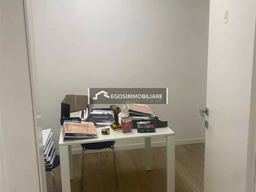 Immagine 30 di Ufficio in affitto  in Via Scavi Romani  29 a Desenzano Del Garda