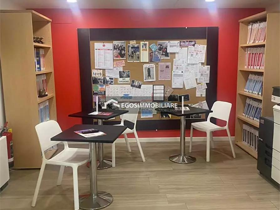 Immagine 33 di Ufficio in affitto  in Via Scavi Romani  29 a Desenzano Del Garda