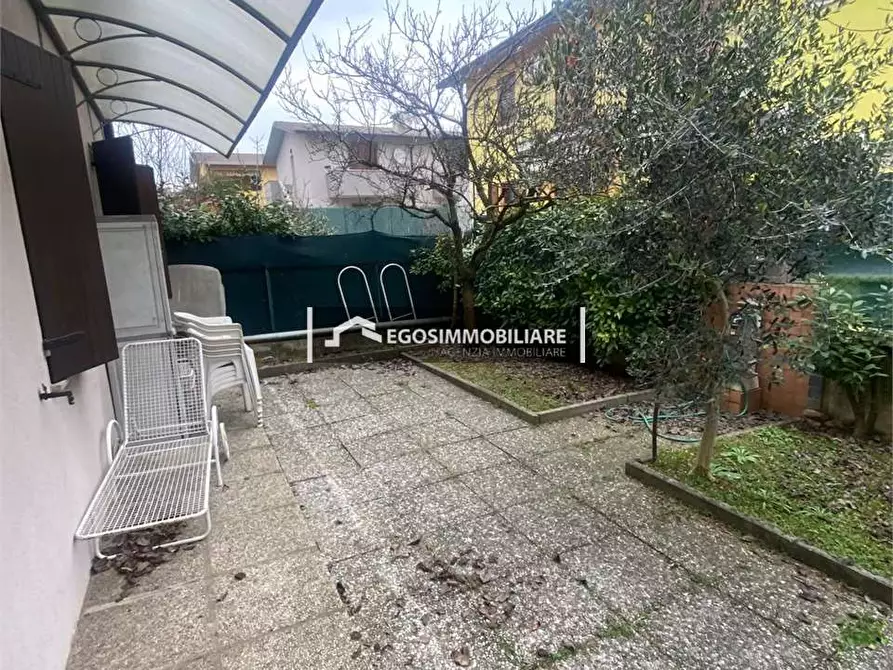 Immagine 22 di Appartamento in vendita  in Via Pietro Nenni  15 a Castiglione Delle Stiviere