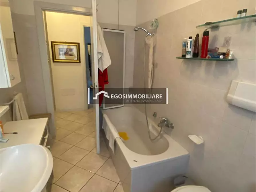 Immagine 14 di Appartamento in vendita  in Via Pietro Nenni  15 a Castiglione Delle Stiviere