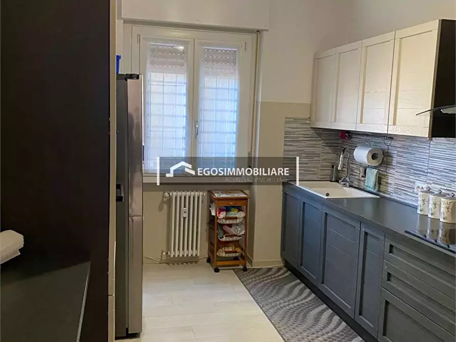 Immagine 5 di Appartamento in vendita  in Piazzale Resistenza 12 a Castiglione Delle Stiviere