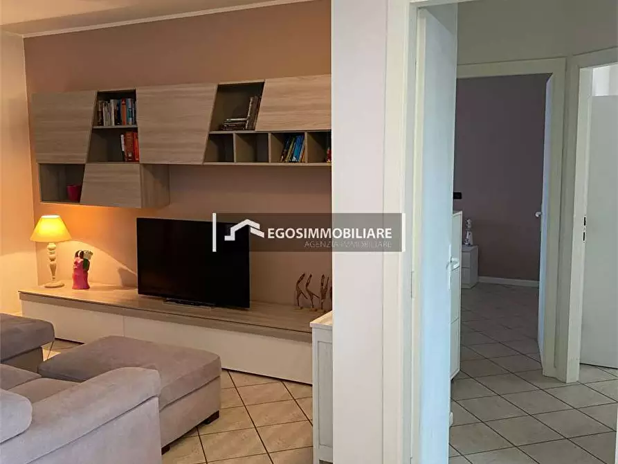 Immagine 5 di Appartamento in vendita  in Via Gazzolo a Manerba Del Garda