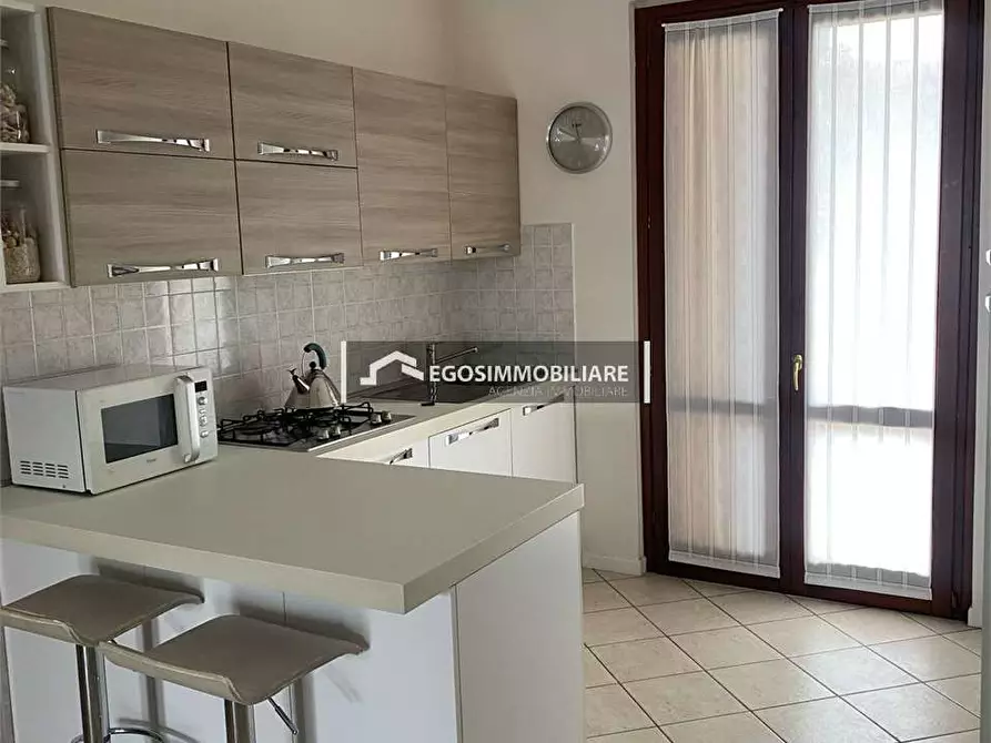 Immagine 8 di Appartamento in vendita  in Via Gazzolo a Manerba Del Garda