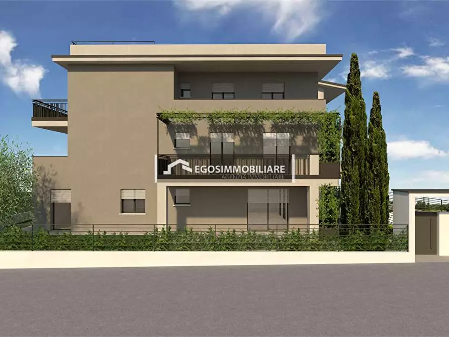 Immagine 12 di Attico in vendita  in Via Sirmione 21 a Desenzano Del Garda