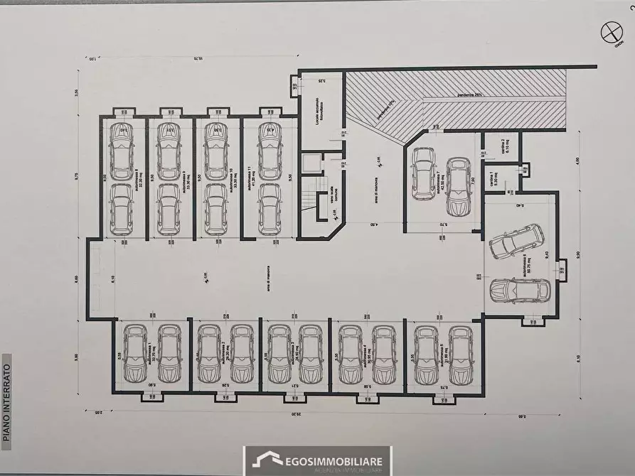 Immagine 7 di Attico in vendita  in Via Sirmione 21 a Desenzano Del Garda
