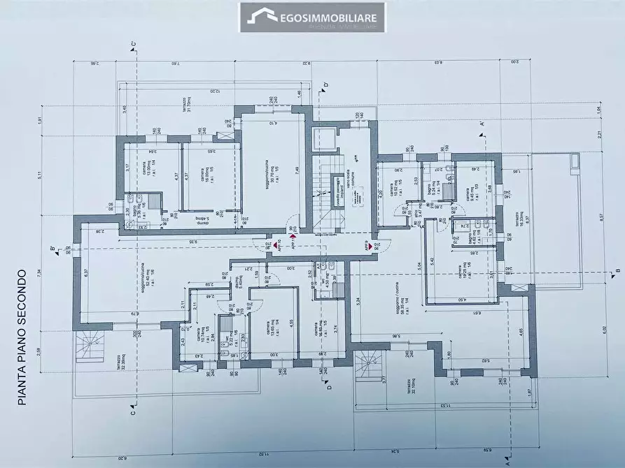 Immagine 10 di Attico in vendita  in Via Sirmione 21 a Desenzano Del Garda