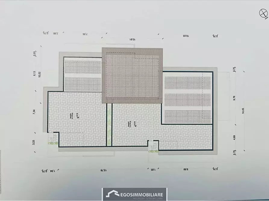 Immagine 11 di Attico in vendita  in Via Sirmione 21 a Desenzano Del Garda