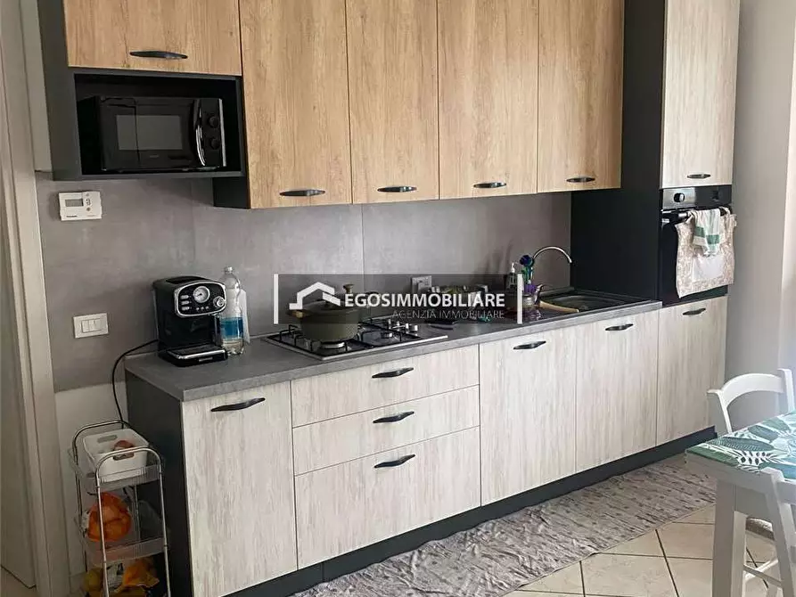 Immagine 5 di Appartamento in vendita  in Viale Henry Dunant  6/c a Castiglione Delle Stiviere