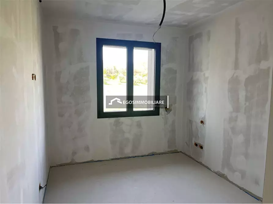 Immagine 21 di Attico in vendita  in Via Marzabotto 26 a Desenzano Del Garda