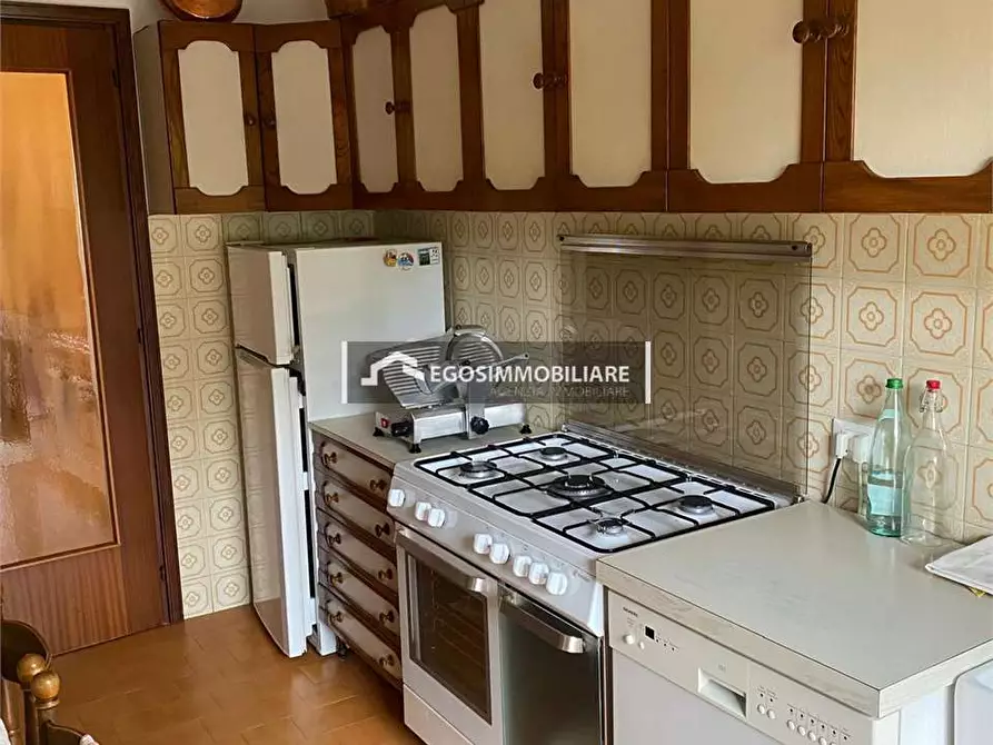 Immagine 11 di Appartamento in vendita  in Via Alcide De Gasperi 13 a Desenzano Del Garda