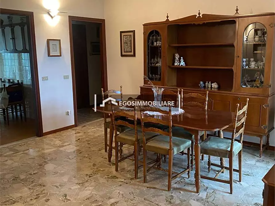 Immagine 8 di Appartamento in vendita  in Via Alcide De Gasperi 13 a Desenzano Del Garda