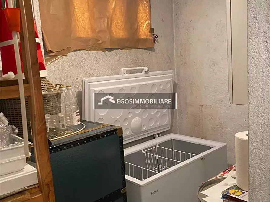 Immagine 51 di Appartamento in vendita  in Via Alcide De Gasperi 13 a Desenzano Del Garda