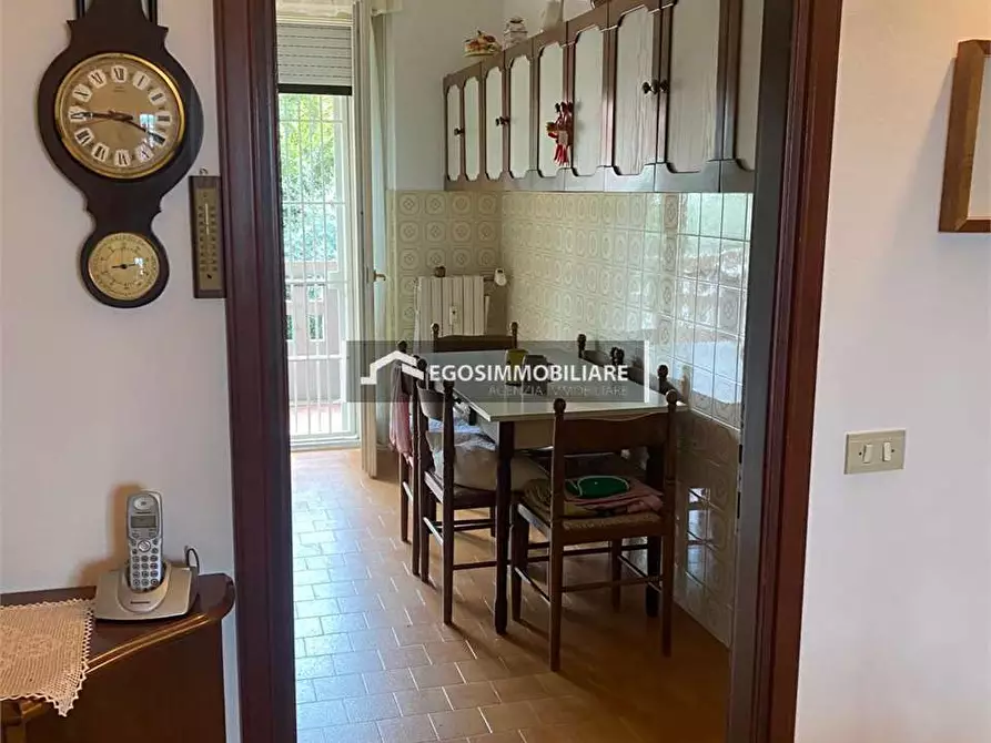 Immagine 9 di Appartamento in vendita  a Peschiera Del Garda