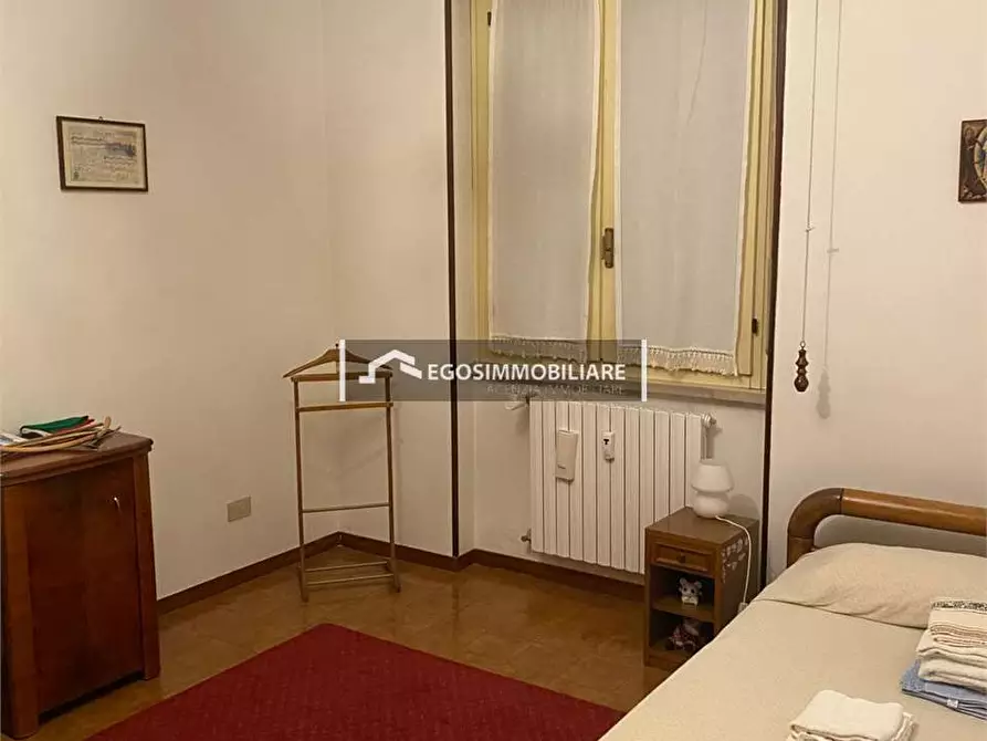 Immagine 25 di Appartamento in vendita  in Via Salvi  13 a Peschiera Del Garda