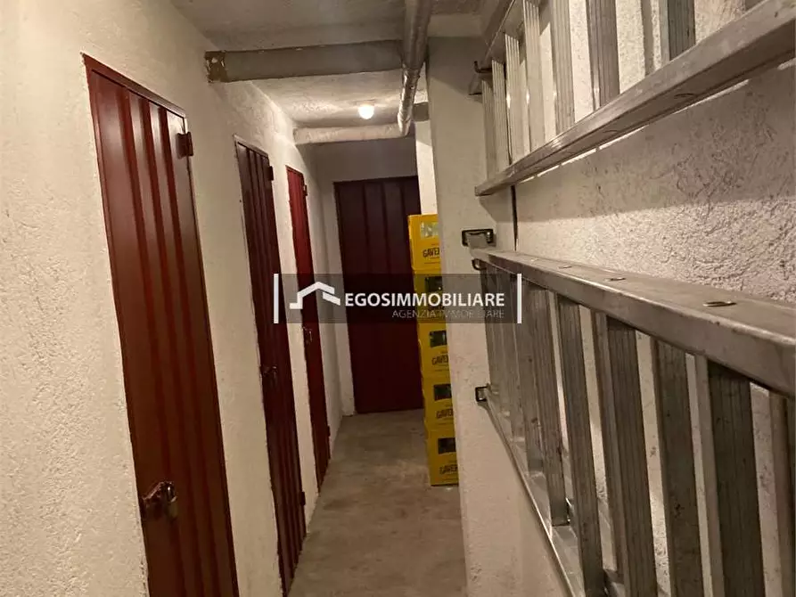 Immagine 52 di Appartamento in vendita  in Via Salvi  13 a Peschiera Del Garda