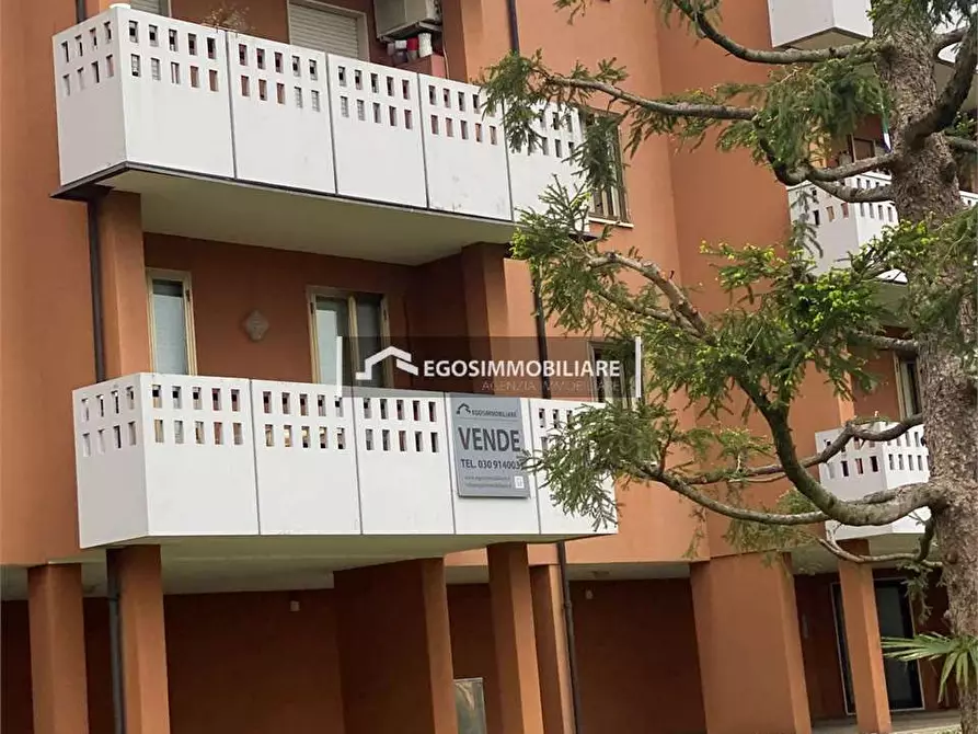 Immagine 1 di Appartamento in vendita  in Via Verona  13 a Peschiera Del Garda