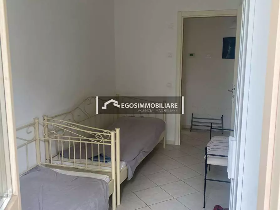 Immagine 9 di Trilocale in vendita  in Via Dolarci a Desenzano Del Garda