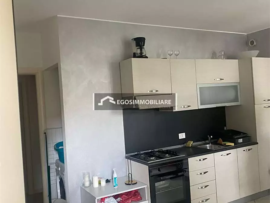 Immagine 2 di Trilocale in vendita  in Via Dolarci a Desenzano Del Garda