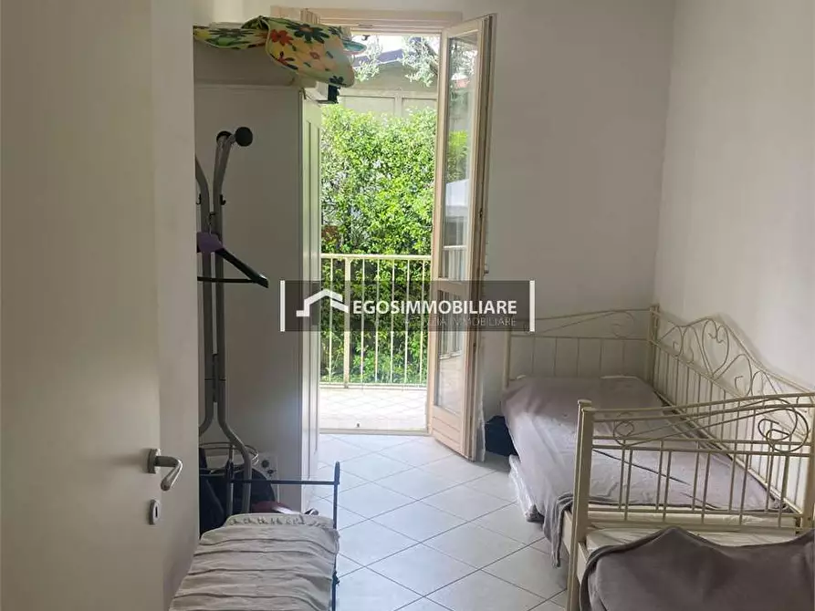 Immagine 12 di Trilocale in vendita  in Via Dolarci a Desenzano Del Garda