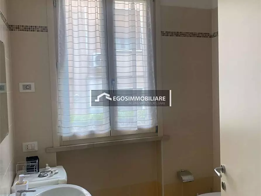 Immagine 16 di Trilocale in vendita  in Via Dolarci a Desenzano Del Garda