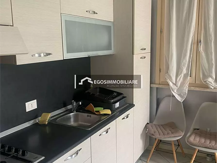 Immagine 6 di Trilocale in vendita  in Via Dolarci a Desenzano Del Garda