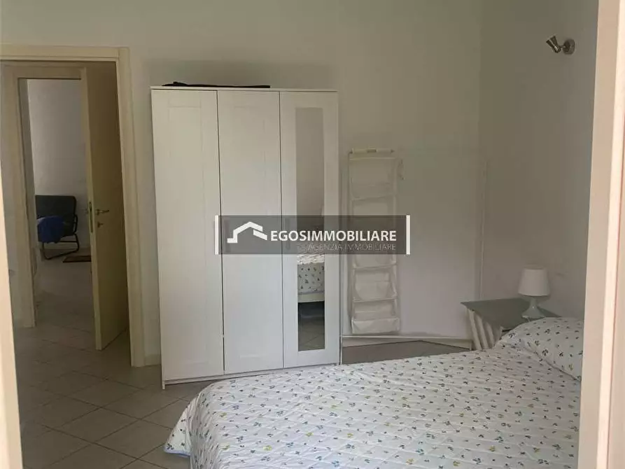 Immagine 17 di Trilocale in vendita  in Via Dolarci a Desenzano Del Garda