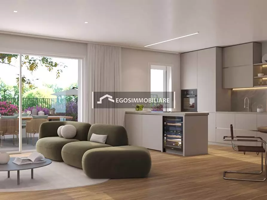 Immagine 20 di Attico in vendita  in Via Marzabotto a Desenzano Del Garda