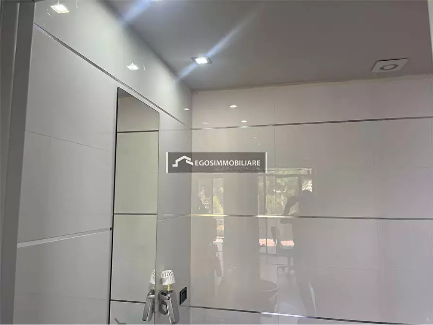 Immagine 24 di Ufficio in affitto  in Via Guglielmo Marconi 133 a Desenzano Del Garda