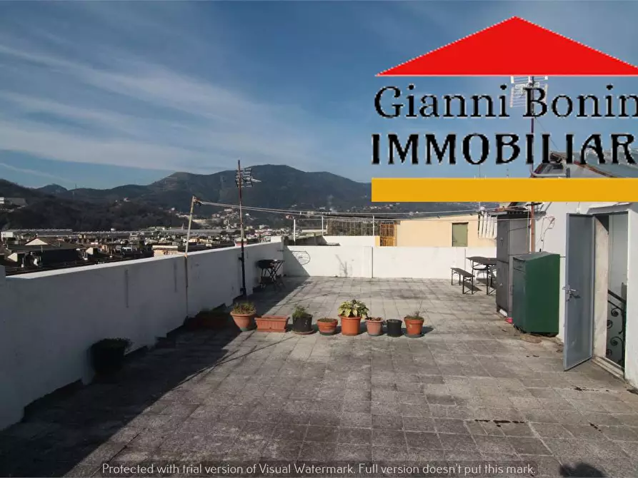 Immagine 1 di Appartamento in vendita  in via Ippolito Pindemonte 2 a Genova