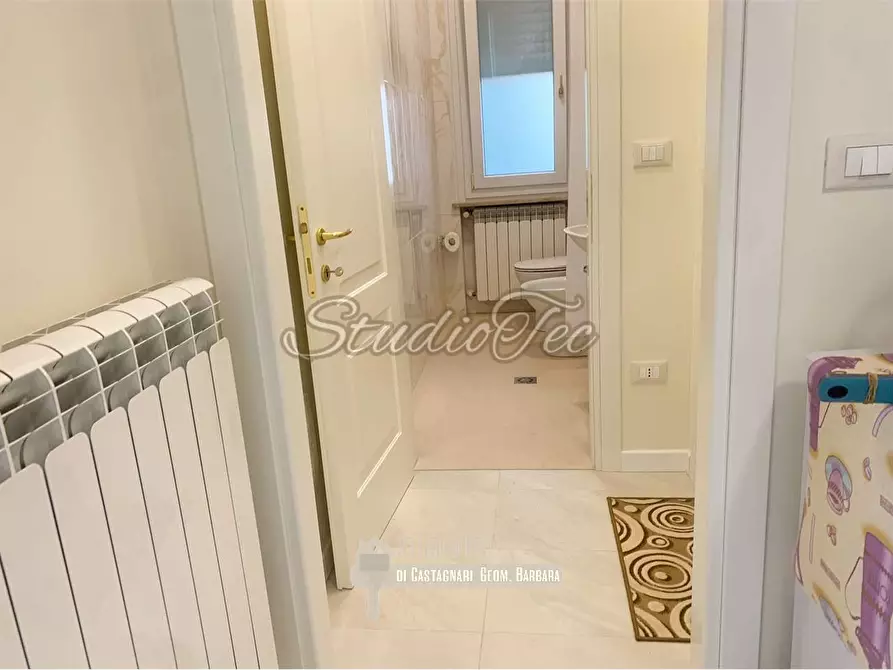 Immagine 13 di Appartamento in affitto  in via al lido 1 a Ravenna