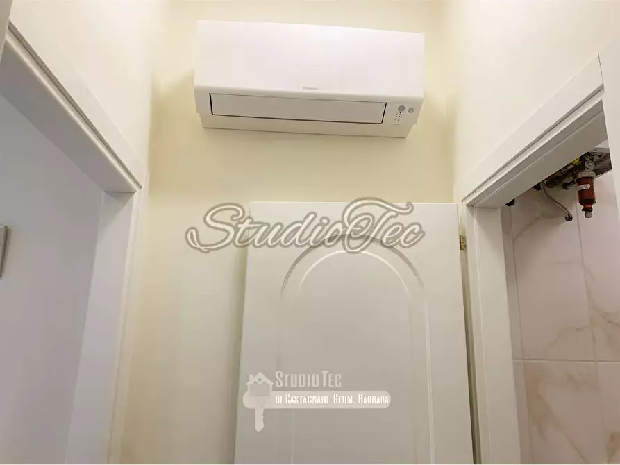 Immagine 15 di Appartamento in affitto  in via al lido 1 a Ravenna