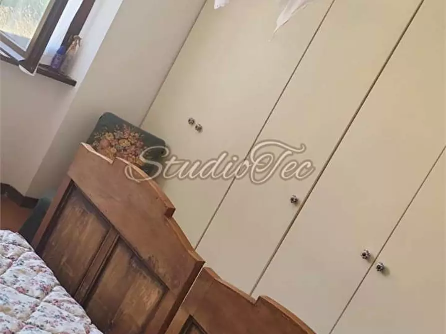 Immagine 8 di Casa indipendente in vendita  in VIA Sementana a Sassoferrato