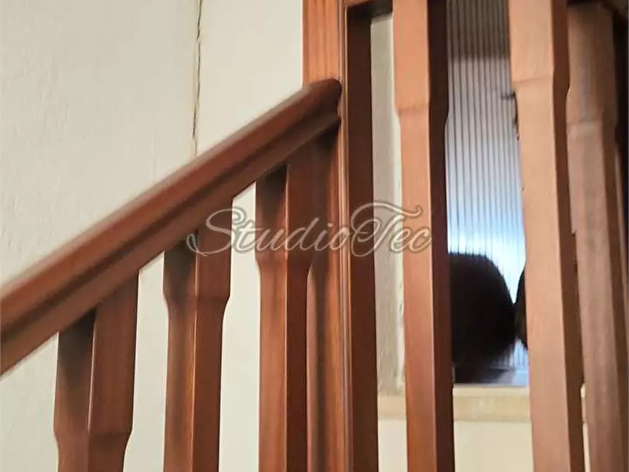 Immagine 12 di Casa indipendente in vendita  in VIA Sementana a Sassoferrato