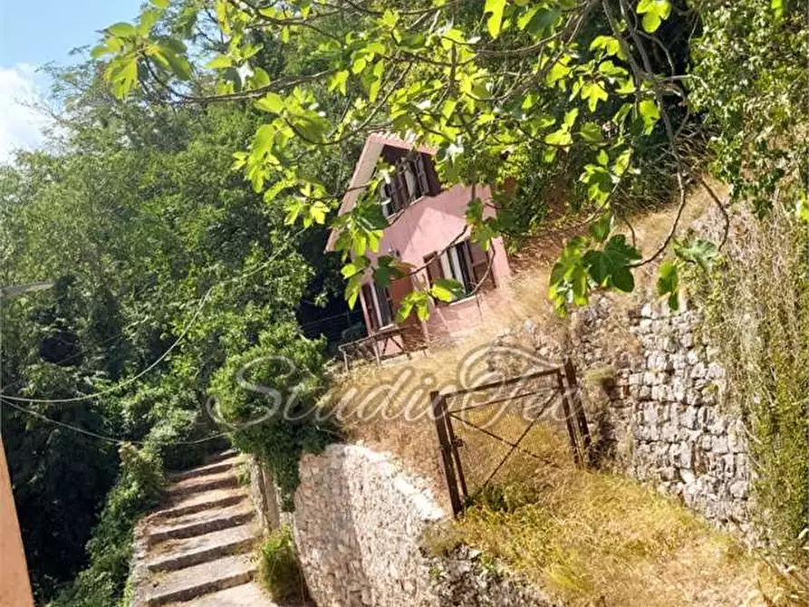 Immagine 31 di Casa indipendente in vendita  in VIA Sementana a Sassoferrato