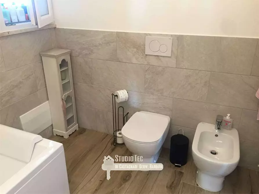 Immagine 10 di Quadrilocale in vendita  in Giovanni Santucci a Ravenna