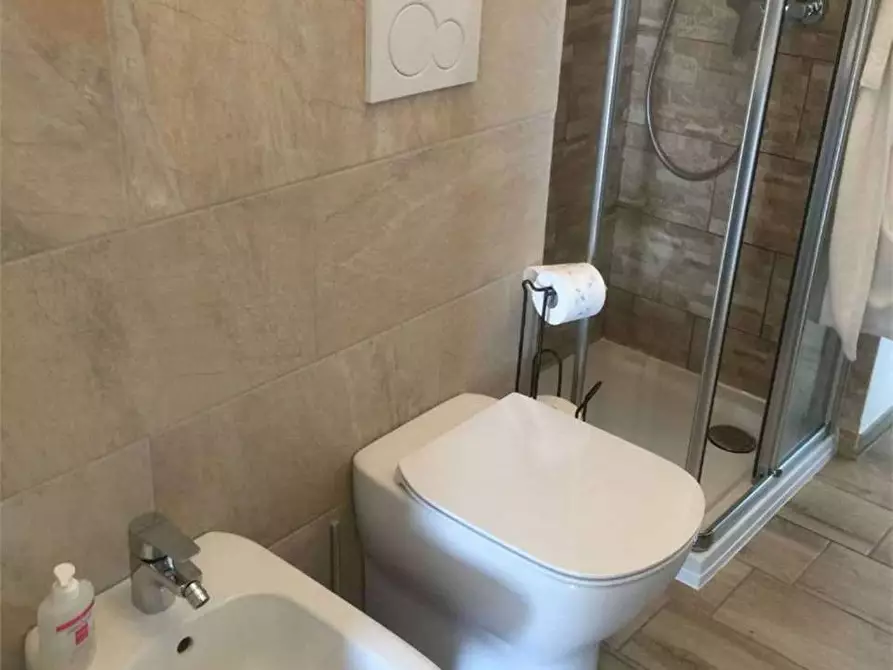 Immagine 12 di Quadrilocale in vendita  in Giovanni Santucci a Ravenna