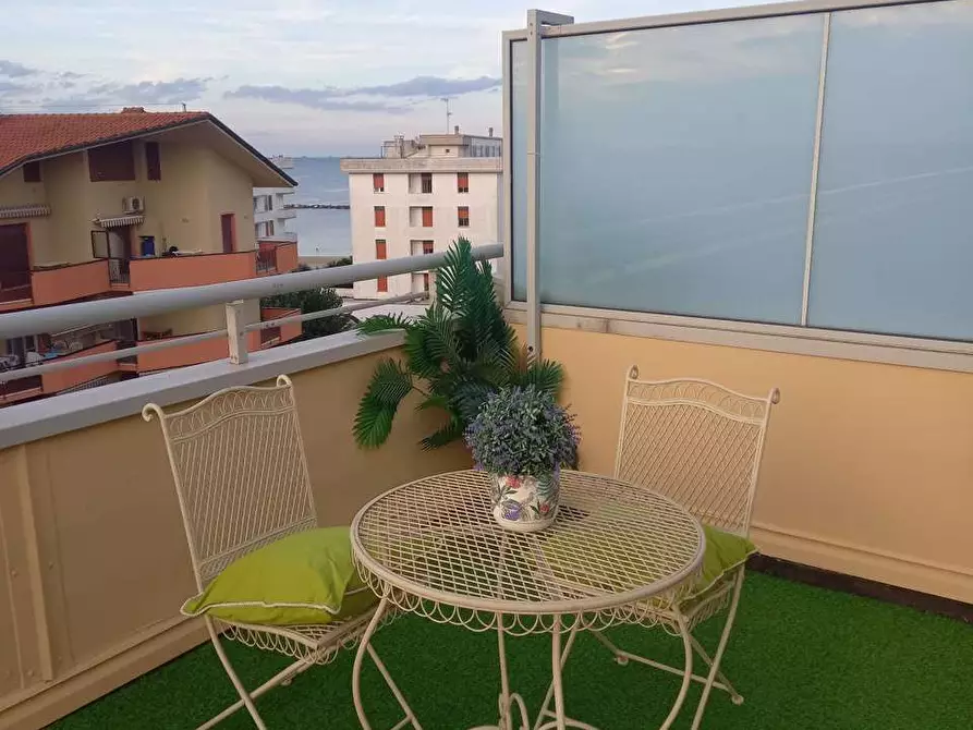 Immagine 9 di Appartamento in affitto  in viale Ariosto  1 a Ravenna