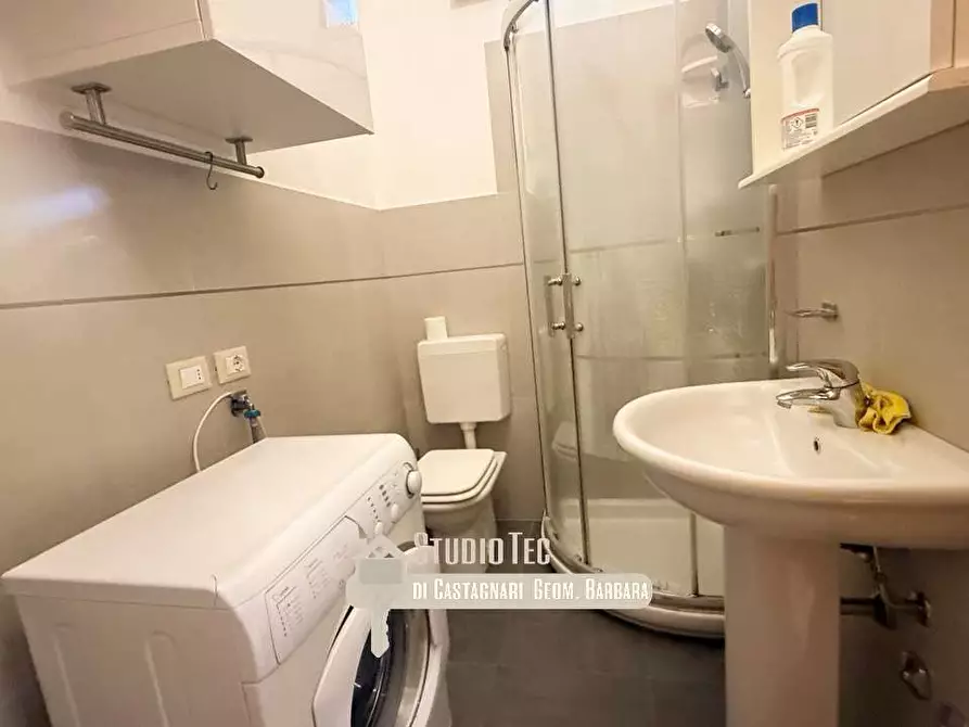 Immagine 13 di Appartamento in vendita  in via viazza  19 a Ravenna