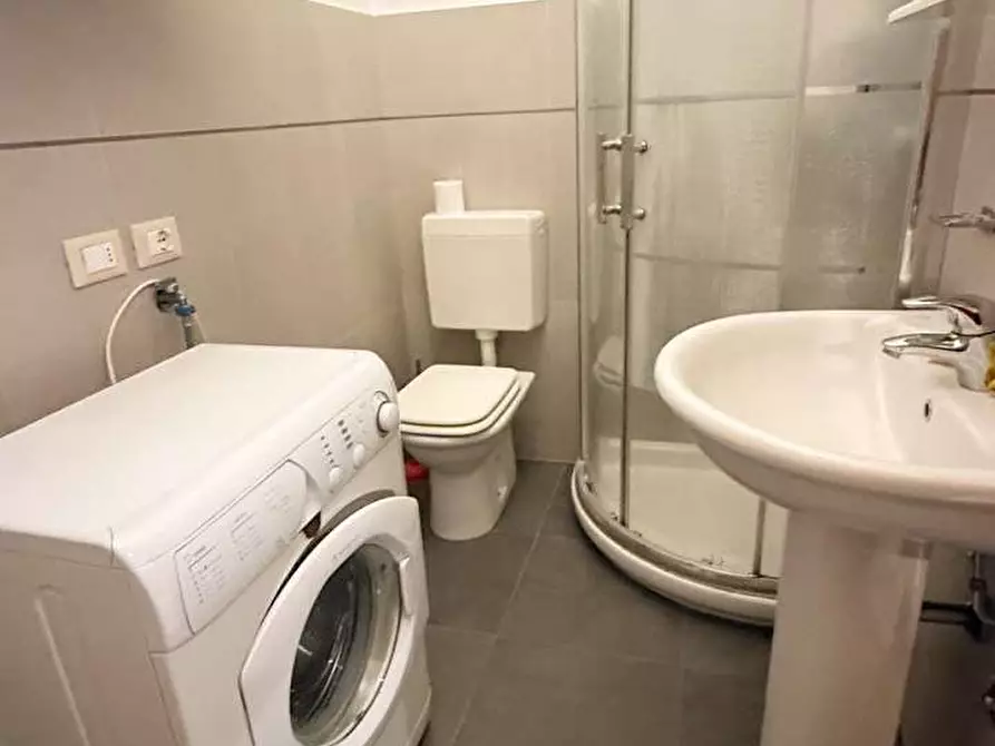 Immagine 14 di Appartamento in vendita  in via viazza  19 a Ravenna