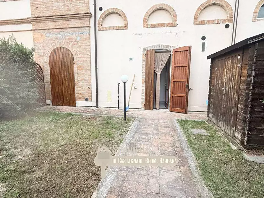 Immagine 2 di Appartamento in vendita  in via viazza  19 a Ravenna